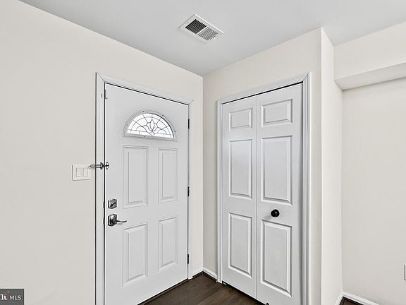 4th image of 5915 Havener House Way