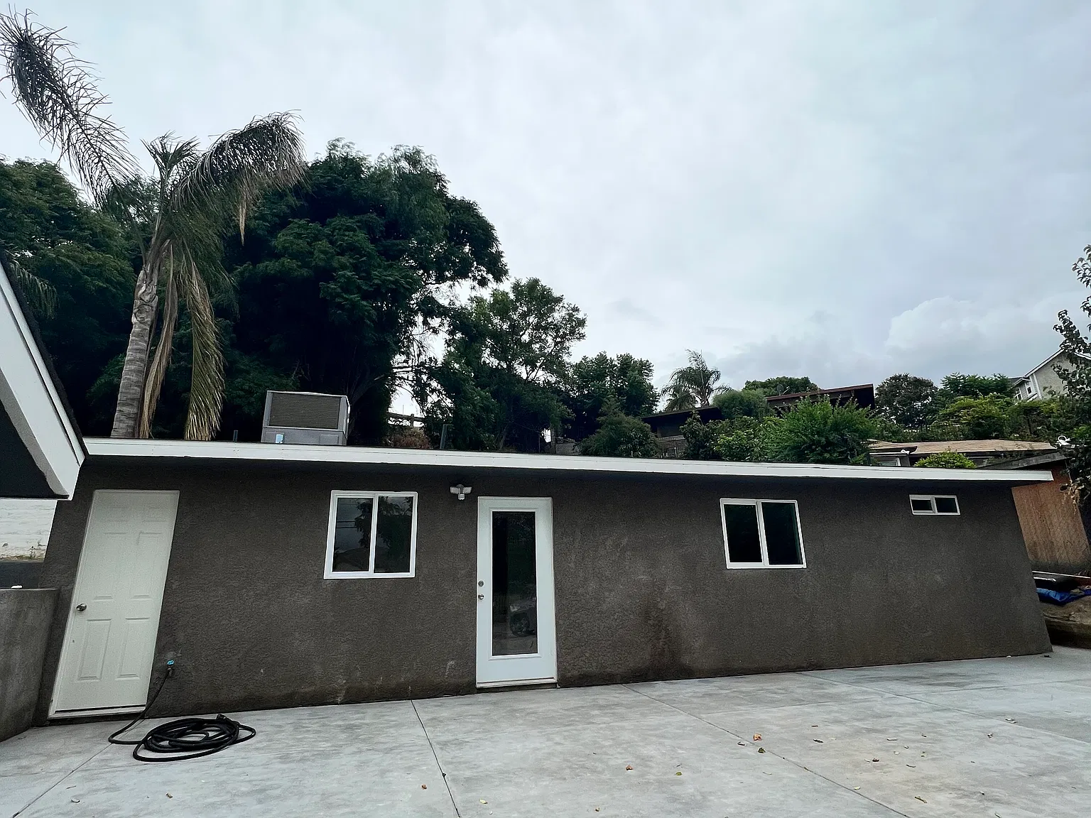 2 bed, 750 sqft, $1,900 — Photo 1