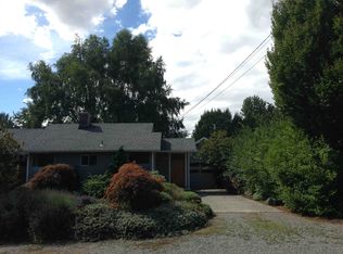 10715 39th Ave NE, Seattle, WA 98125