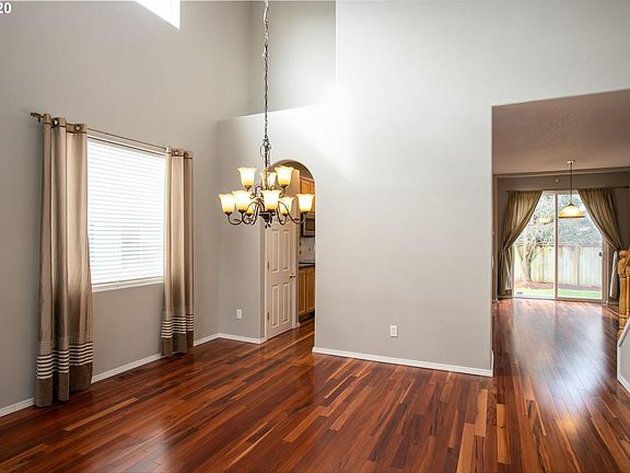 5th image of 2404 SE 189th Ave