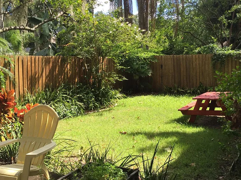 1741 Goodrich Ave — Photo 4