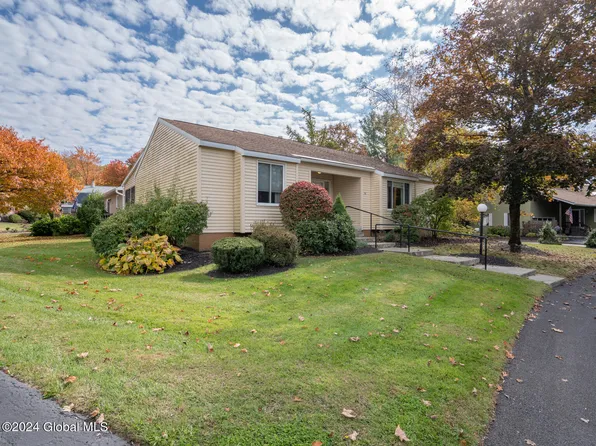 50 Loudonwood East, Loudonville, NY 12211