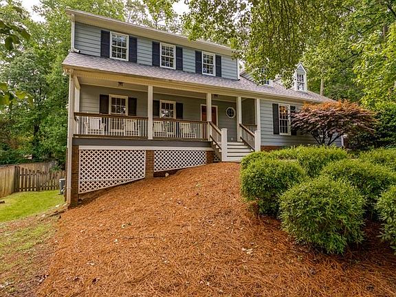 3rd image of 3224 Chinquapin Ct