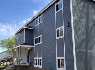 210 Walnut St APT 1, Wamego, KS 66547