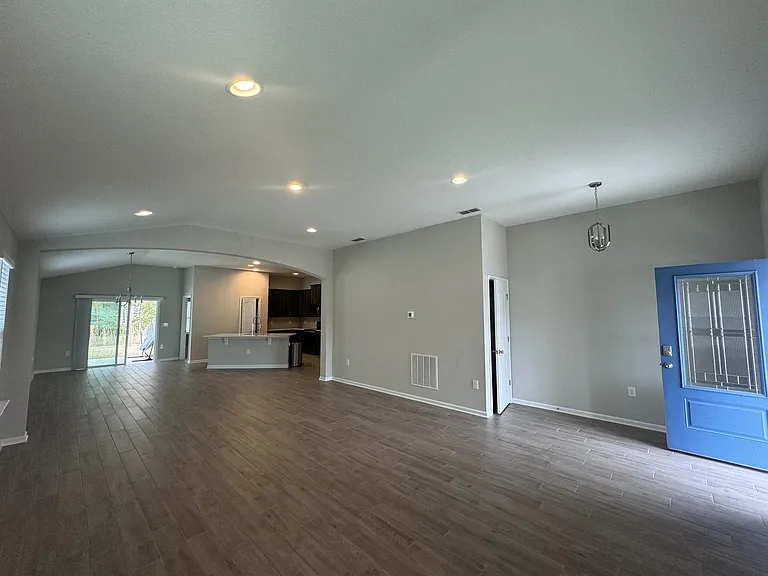 7816 Island Fox Rd — Photo 13