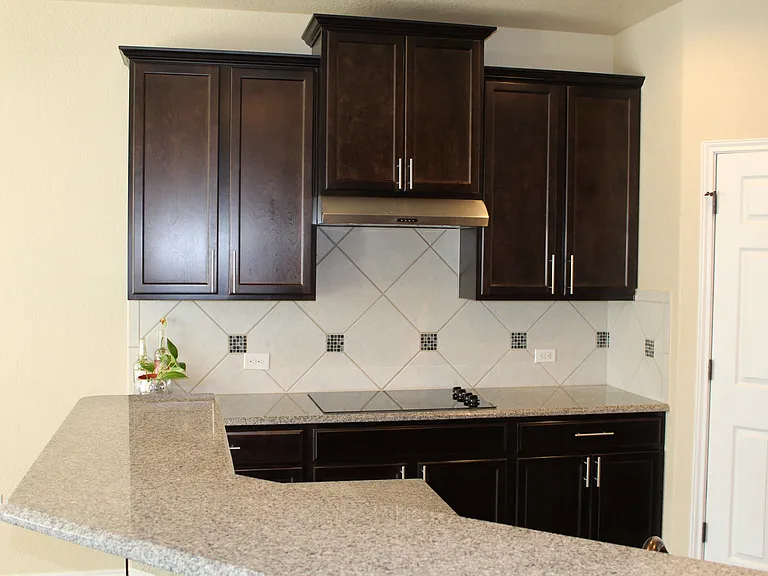 1322 Oriole Ct — Photo 8