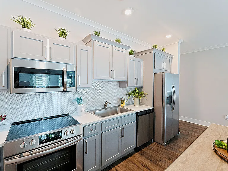 Beverly Villas — Photo 11