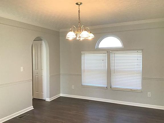 4th image of 212 Marjoram Dr