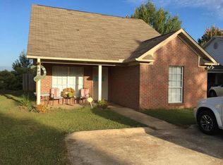 1513 Gun Club Rd, Tupelo, MS 38801