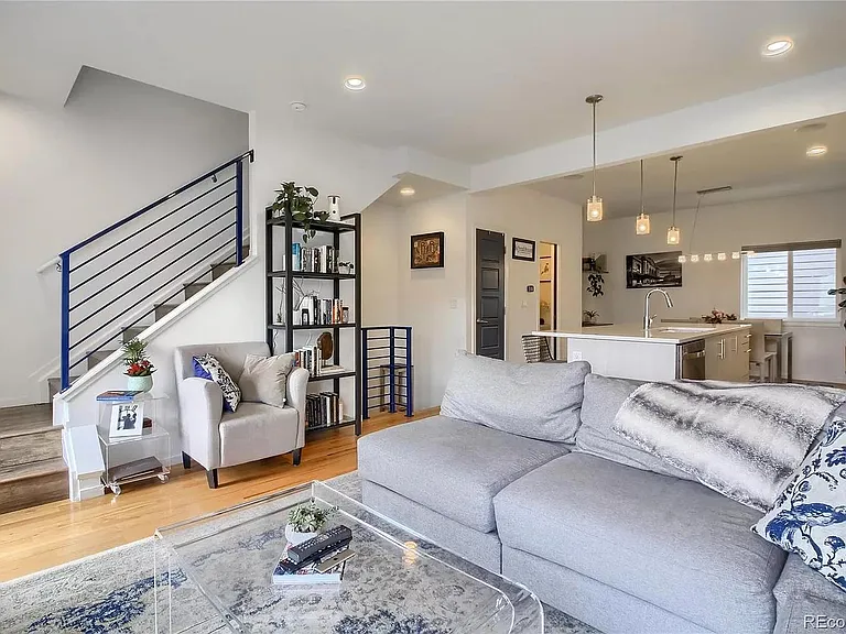 2725 W 25th Ave #6 — Photo 6