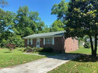 102 Dukes St, Saint George, SC 29477