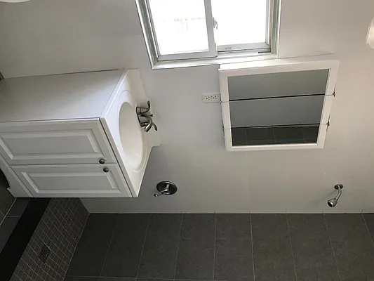 Rented by Keller Williams NYC | media 52