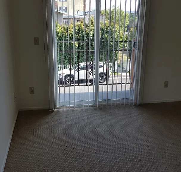 5038 Laurel Canyon Blvd — Photo 8