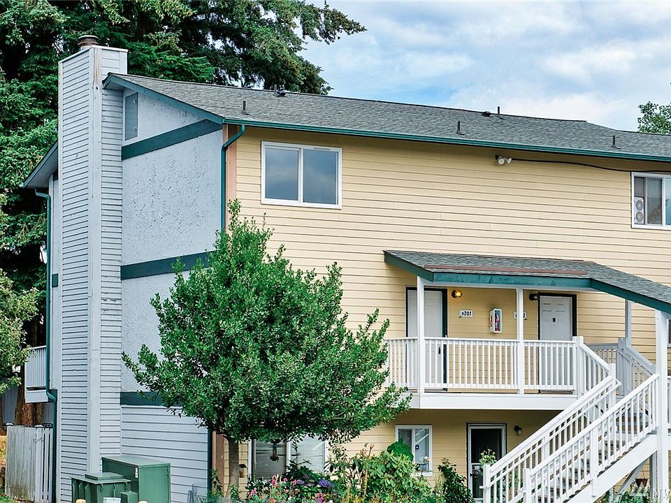 1st image of 8823 Holly Dr APT D201