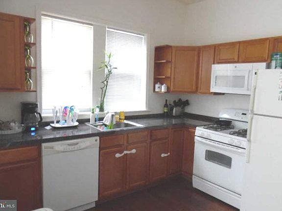3rd image of 3500 Frankford Ave