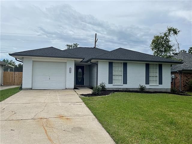 1st image of 5204 Woodstream Dr