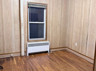 52 Woodbridge Ave, East Hartford, CT 06108