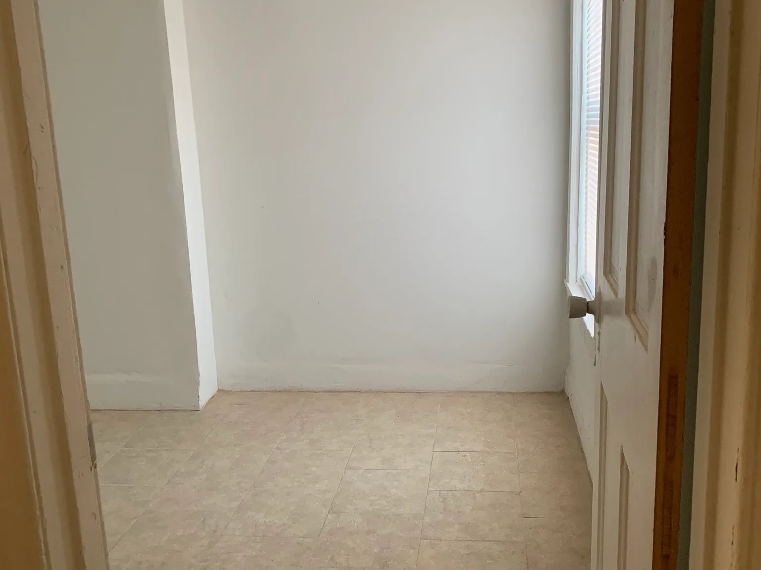 4 bed, 1150 sqft, $1,800 — Photo 1