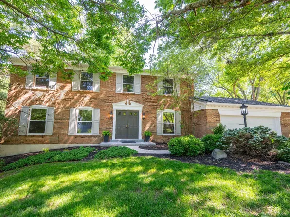 8721 Tanagerwoods Dr, Cincinnati, OH 45249