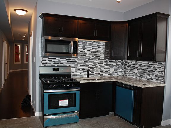 4th image of 1932 S 49th Ave