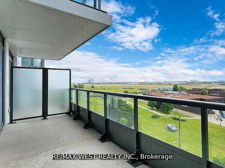 1100 Sheppard Ave W #1023 — Photo 34