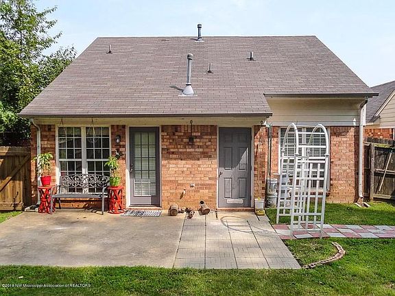 4th image of 731 Burton Ln