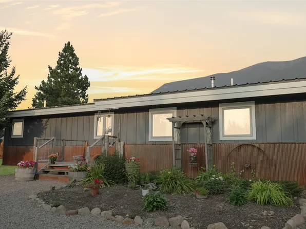 692 Martini Ln, Columbia Falls, MT 59912