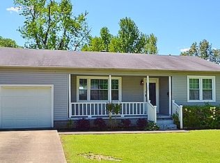 727 Fannetta St, Dexter, MO 63841