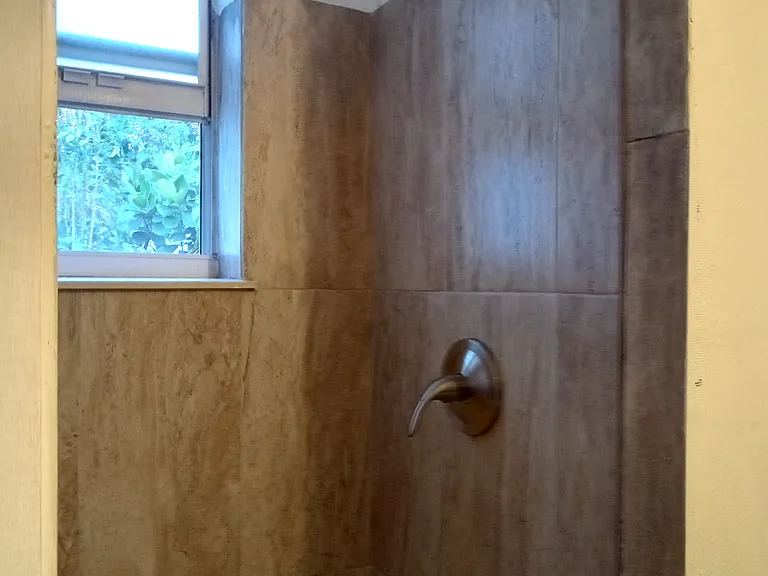 1105 NE 17th Ave #3 — Photo 9