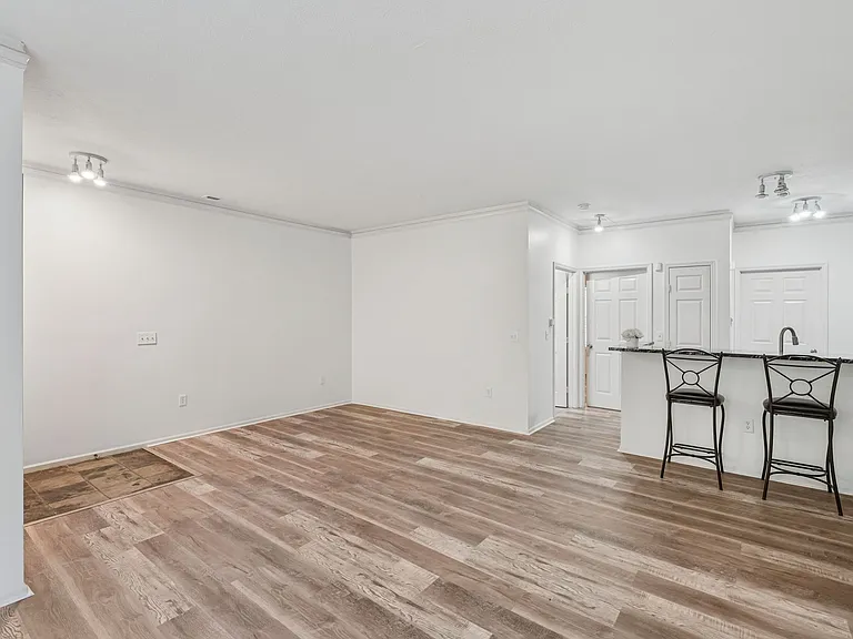 25 Victorian Gate Way #25 — Photo 5