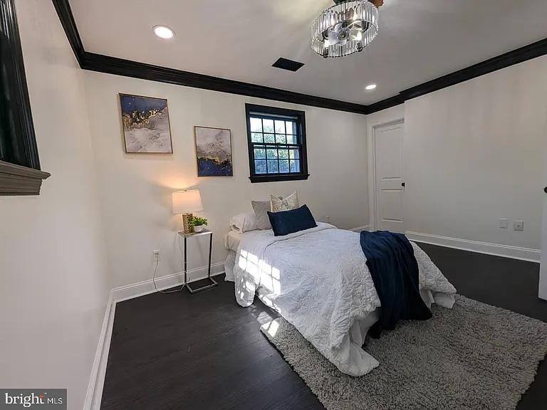 2208 Wakefield St — Photo 12
