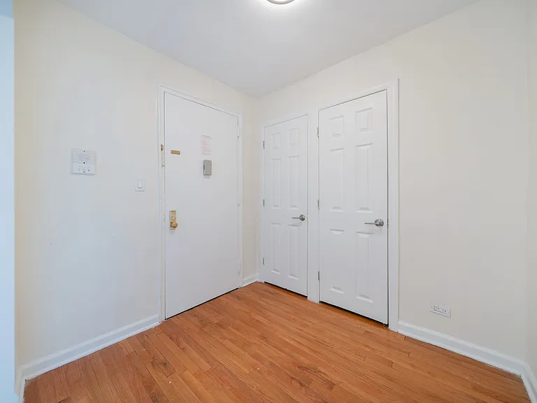 150-39 75th Ave #2D — Photo 6