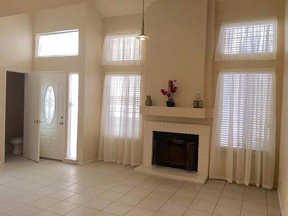 3rd image of 2271 Sandcastle Way