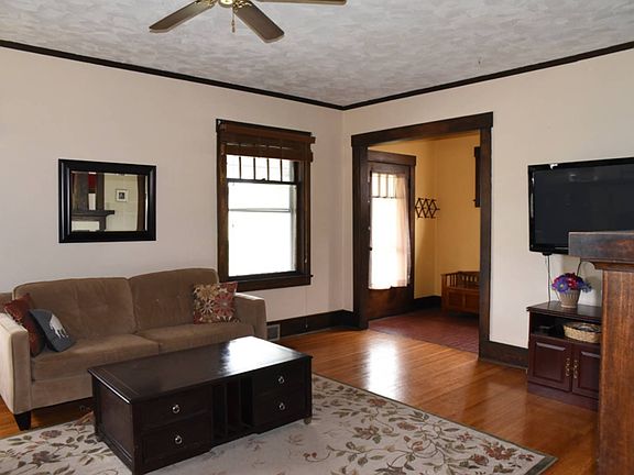 2nd image of 304 Linden Ave