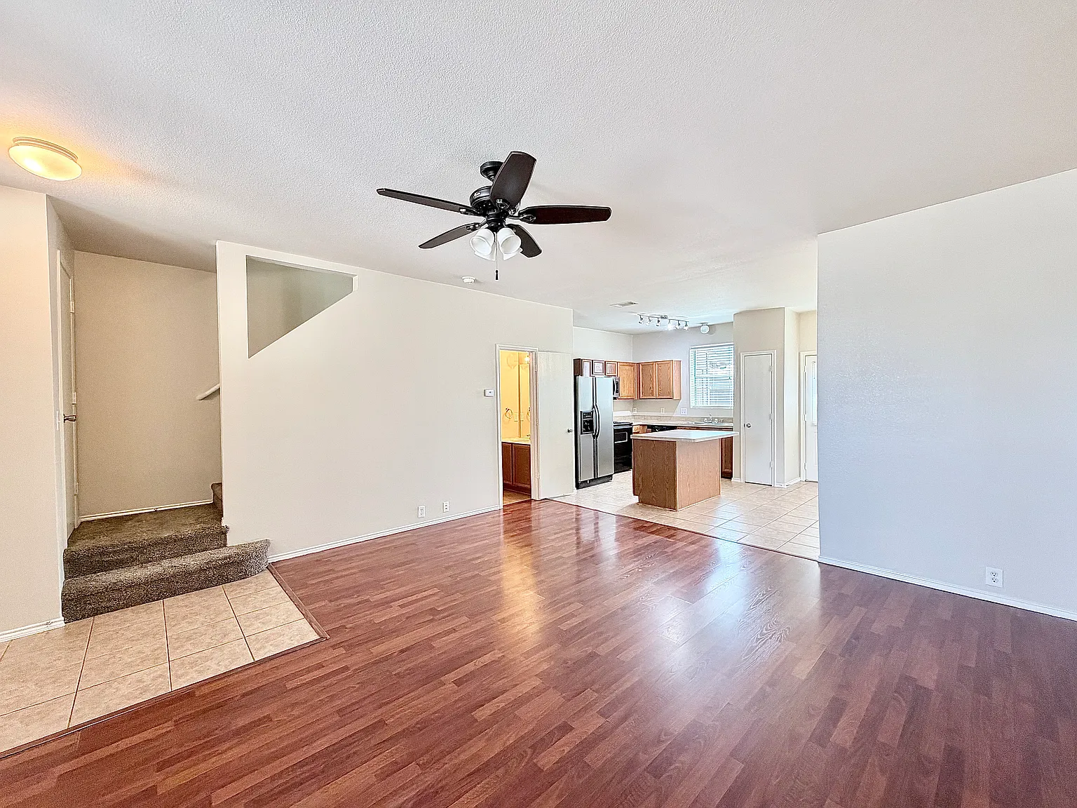 2 bed, 2.5 bath, 1248 sqft, $1,849 — Photo 3