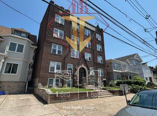 87 W 32nd St #C4, Bayonne, NJ 07002