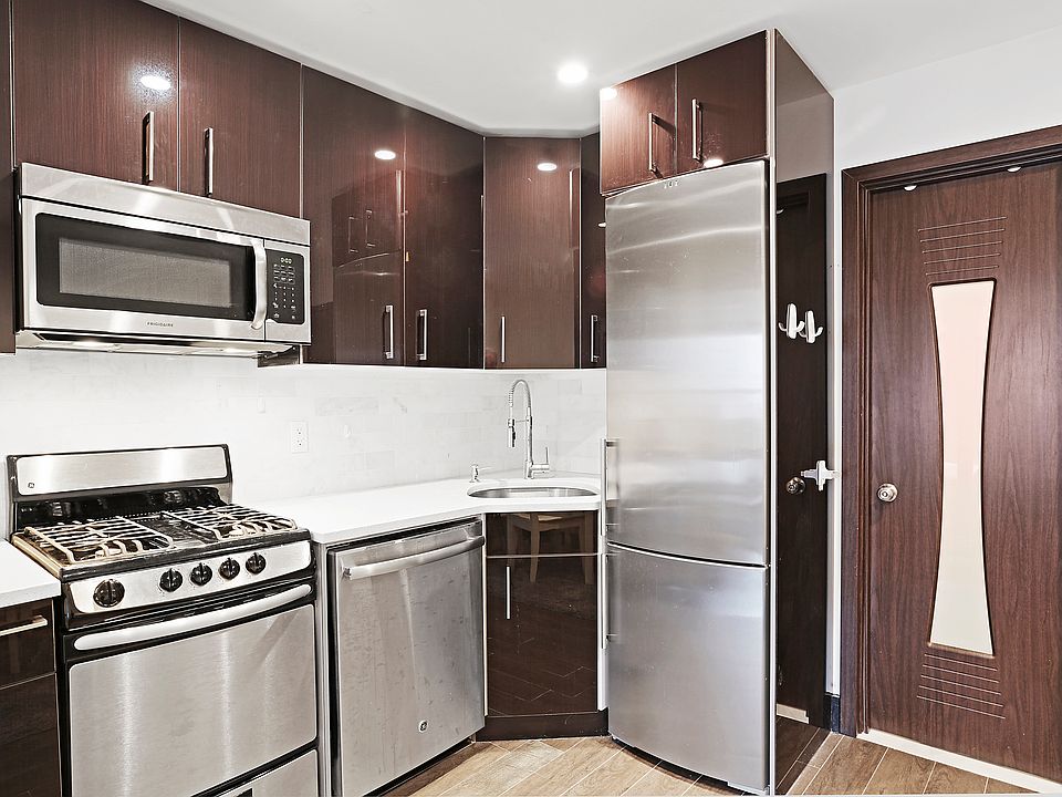 1st image of 315 E 74th St APT 13
