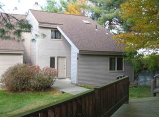 8 Top Of The World Rd, Lake George, NY 12845