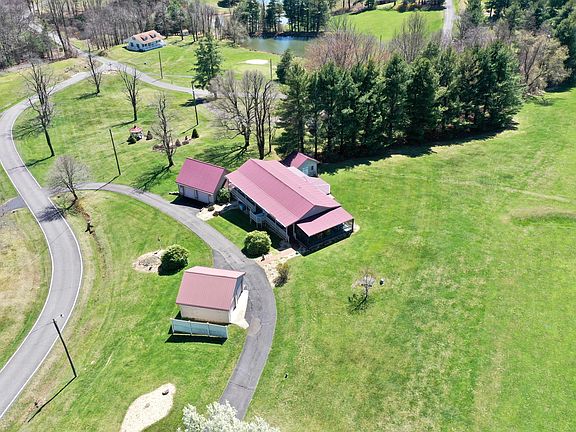 5th image of 107 Mountain View Dr