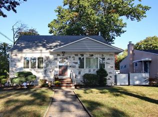 1348 Franklin St, Rahway, NJ 07065