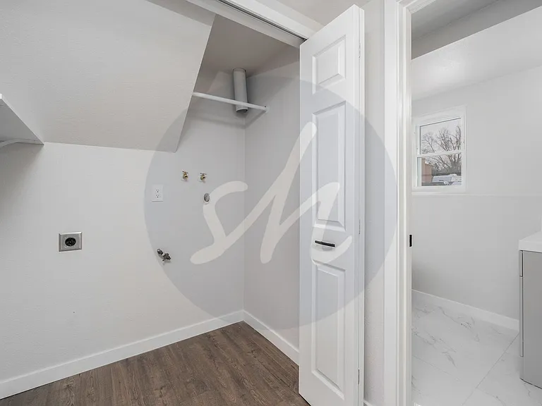 4962 Filarees Cir — Photo 11