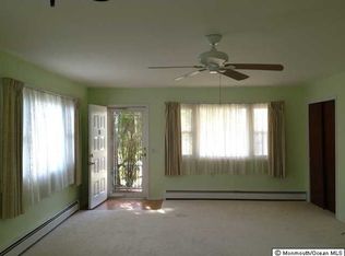 13 Bahamia Dr, Toms River, NJ 08757