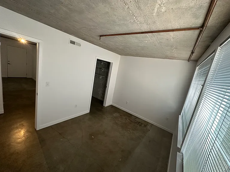 1180 Clermont St #102 — Photo 3