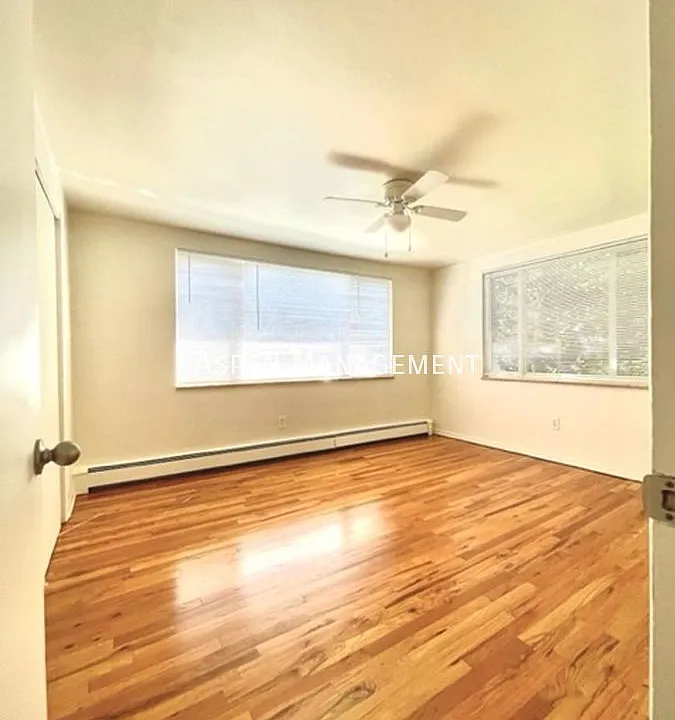 10450 W 8th Ave #4