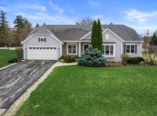N52W35437 Lighthouse Ln, Oconomowoc, WI 53066
