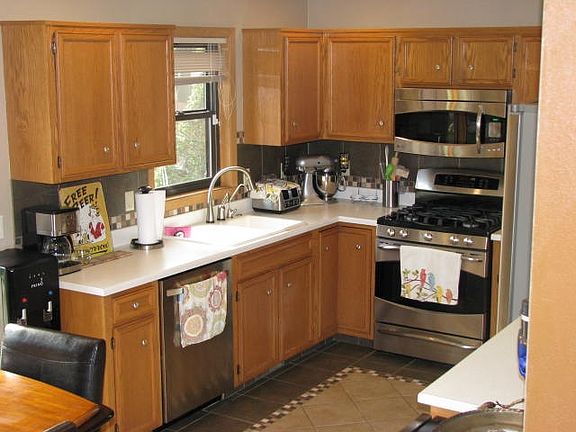 4th image of 3002 Langstone Dr