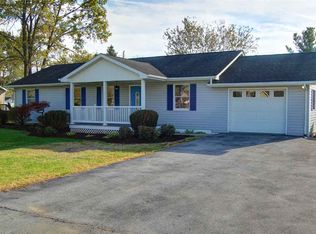 109 4th St, Grottoes, VA 24441