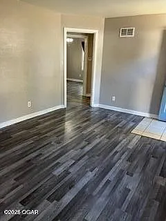 2 bed, 1.0 bath, 764 sqft, $850 — Photo 2