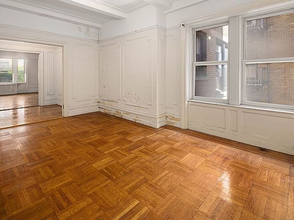 4th image of 215 W 88th St APT 4H