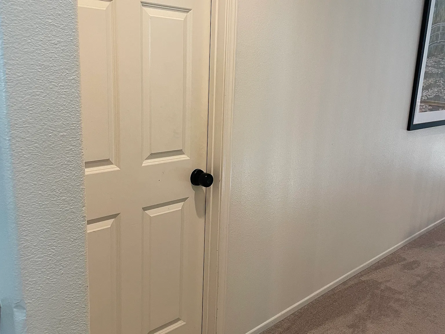 4 bed, 1953 sqft, $880 — Photo 3